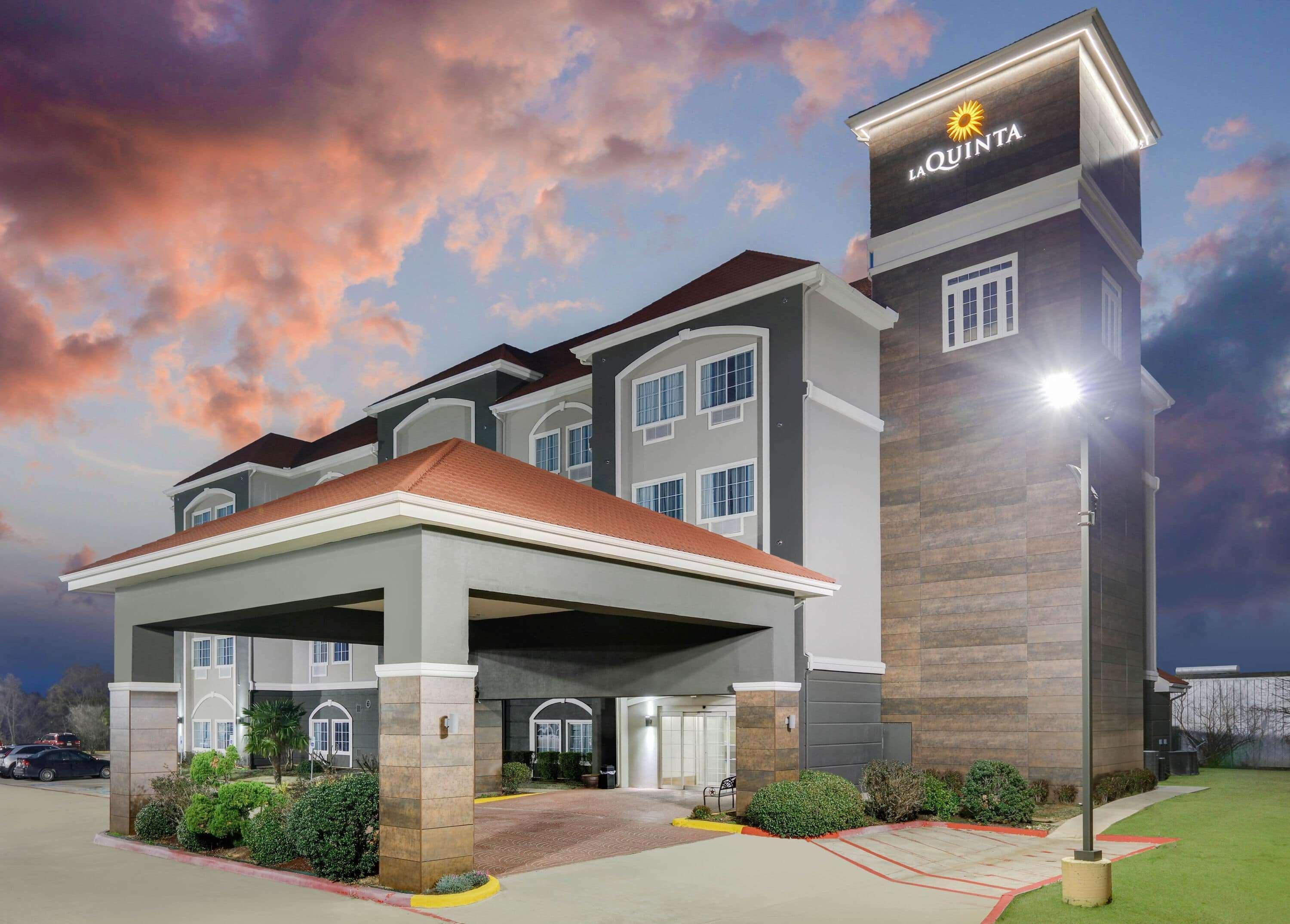 La Quinta Inn And Suites By Wyndham Paris Exterior foto