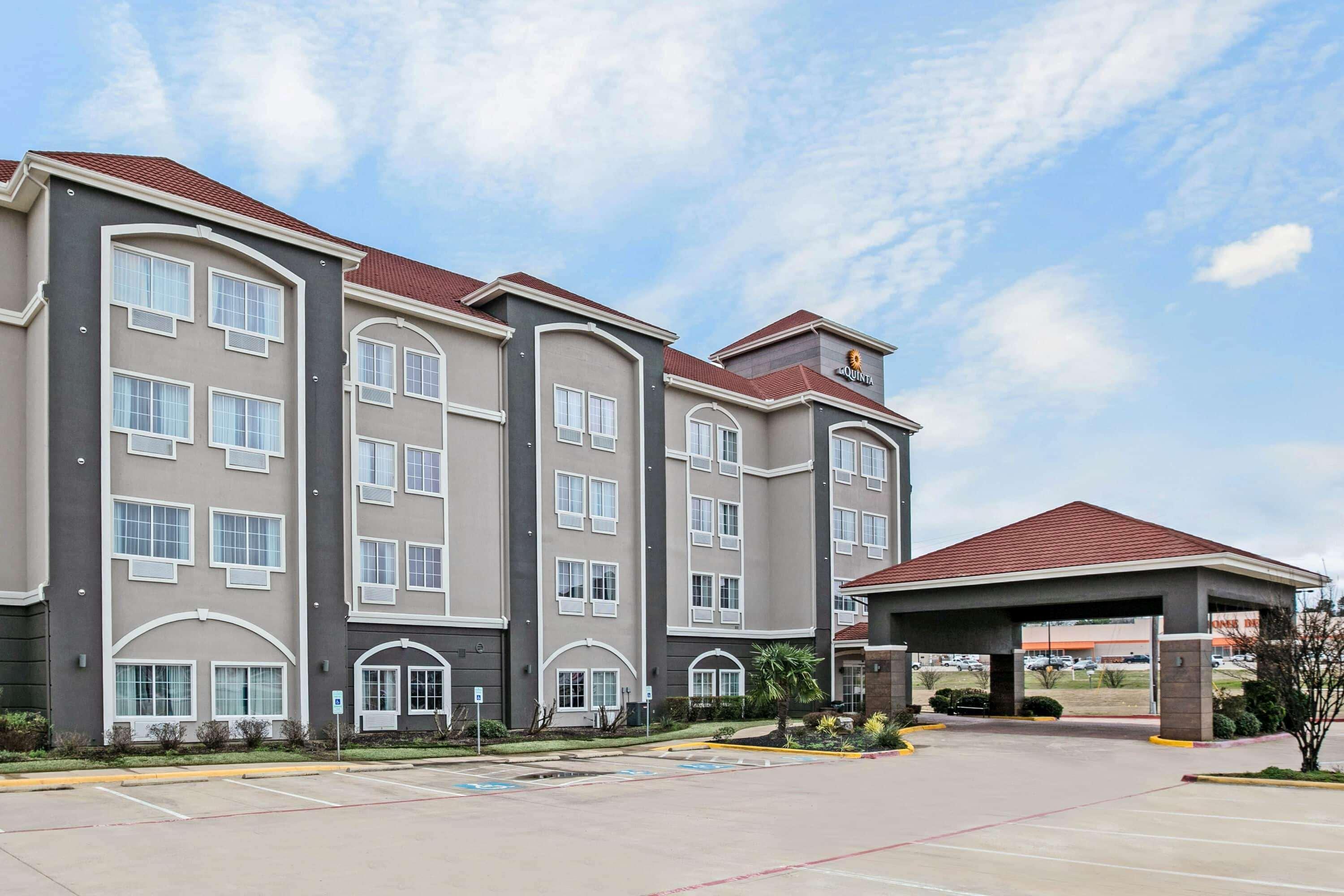 La Quinta Inn And Suites By Wyndham Paris Exterior foto